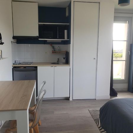 Le Vinci Studio Tout Confort Proche Centre Ville Avec Terrasse Et Parking Blois Exterior photo