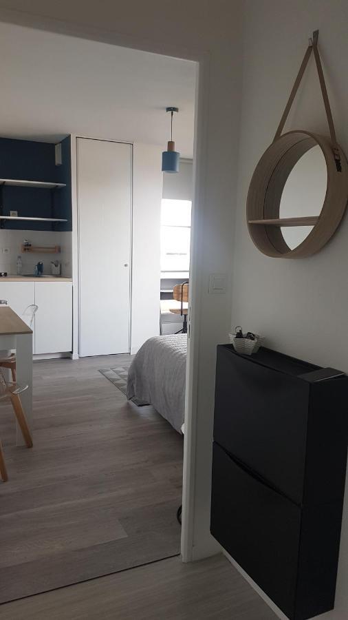 Le Vinci Studio Tout Confort Proche Centre Ville Avec Terrasse Et Parking Blois Exterior photo