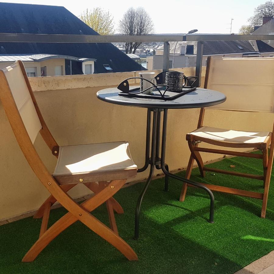 Le Vinci Studio Tout Confort Proche Centre Ville Avec Terrasse Et Parking Blois Exterior photo