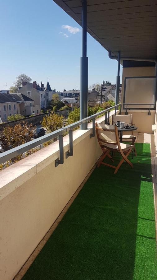 Le Vinci Studio Tout Confort Proche Centre Ville Avec Terrasse Et Parking Blois Exterior photo